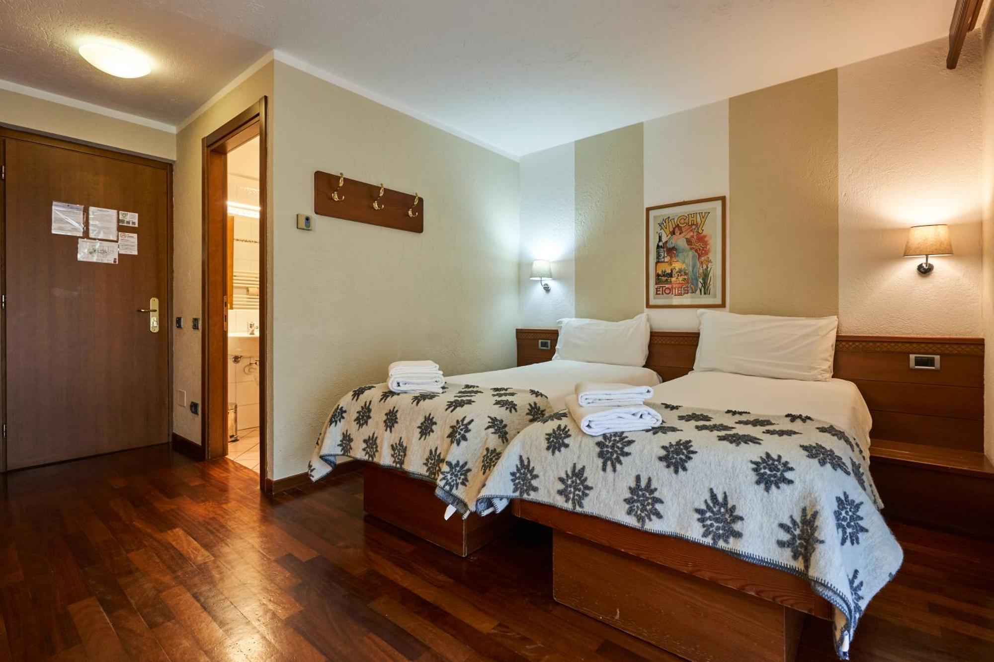 Hotel Walser كورمايور المظهر الخارجي الصورة